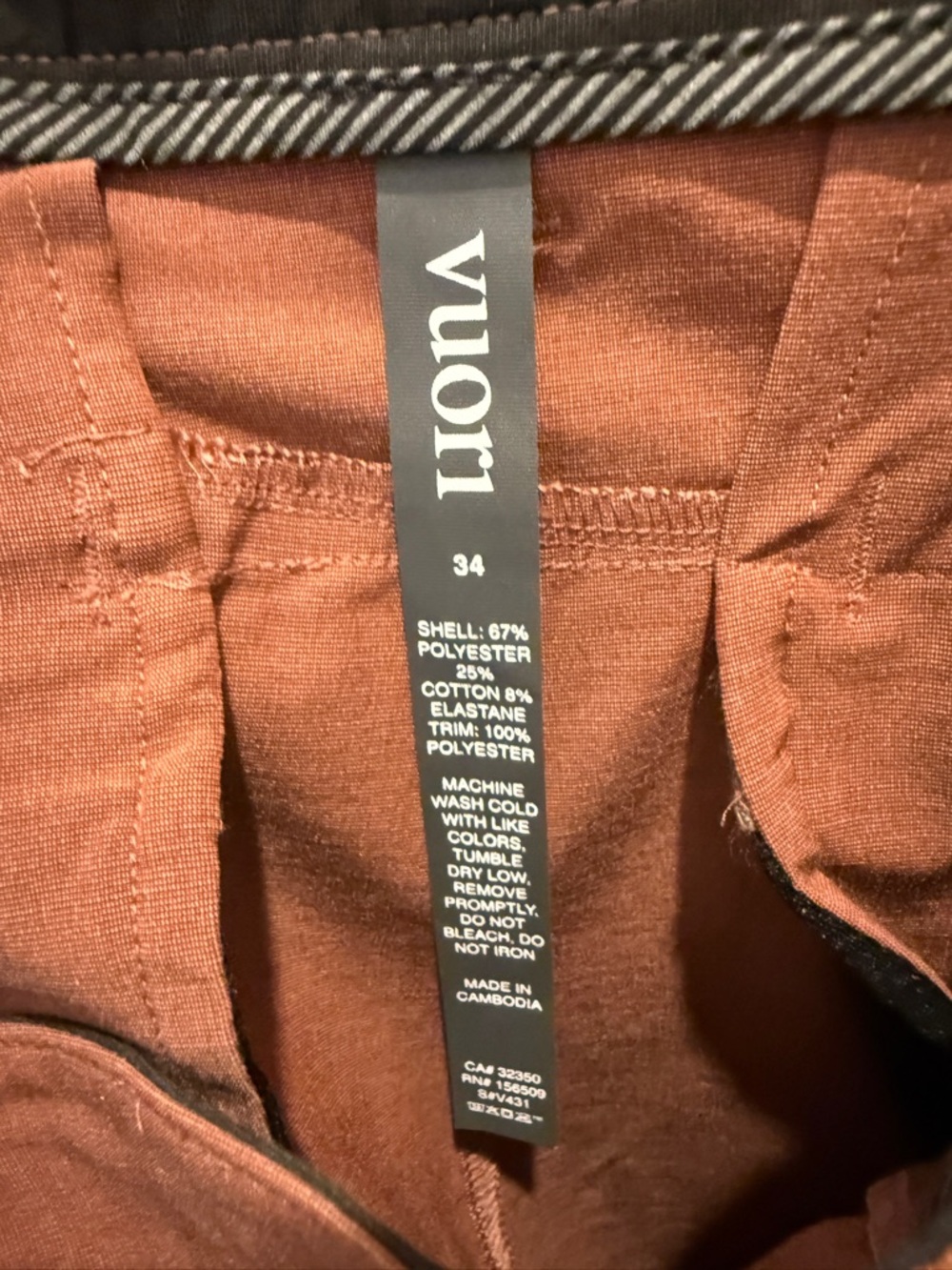 Vuori Men's Aim Paint NWT - Picture 3 of 5